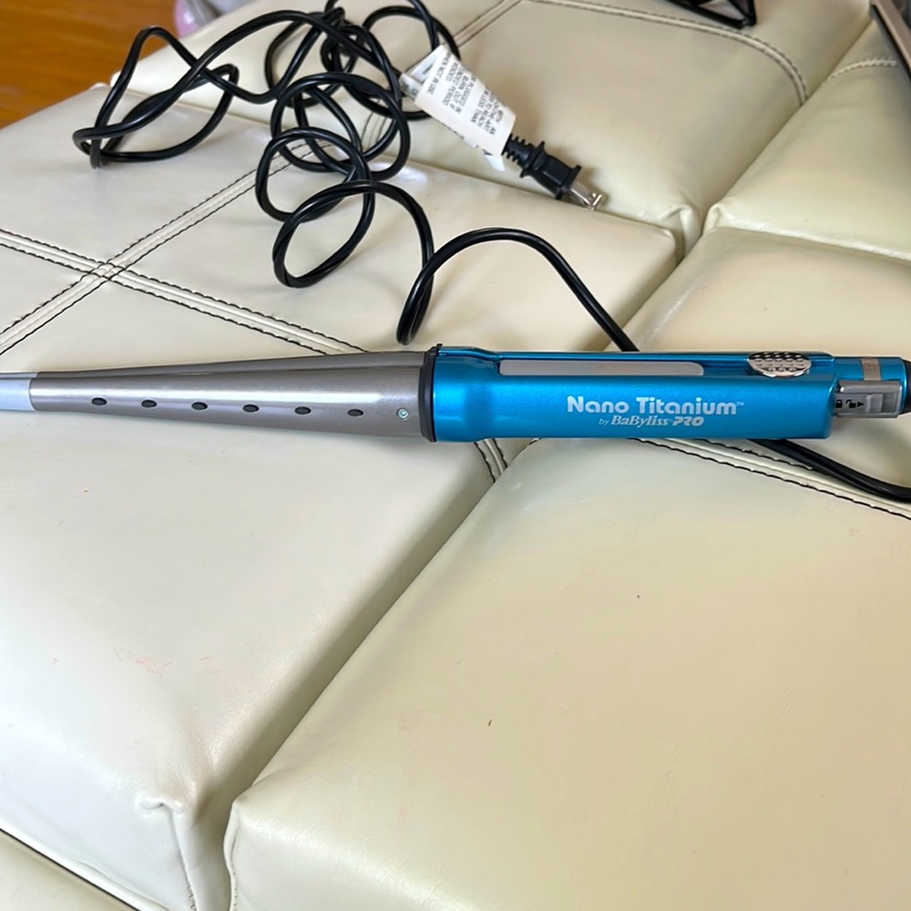 BaByliss PRO Nano Titanium Waving Wand